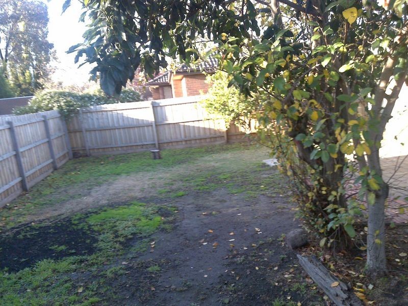 13 Fraser Close, Mill Park VIC 3082