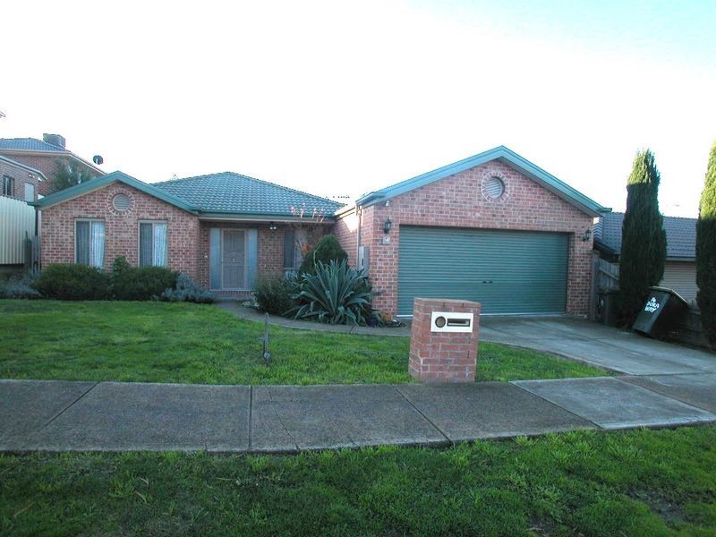 14 Dora Way, Mill Park VIC 3082