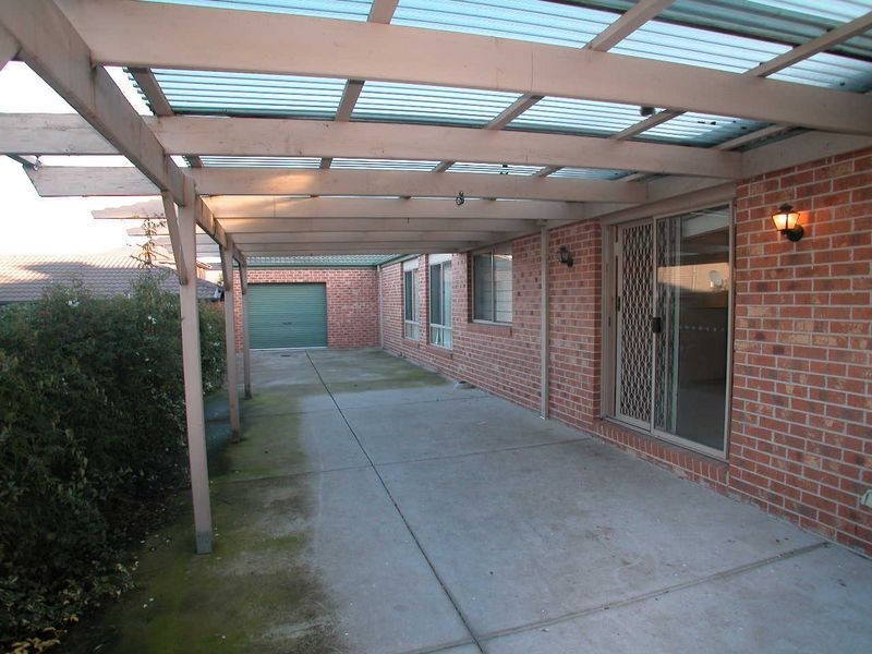 14 Dora Way, Mill Park VIC 3082