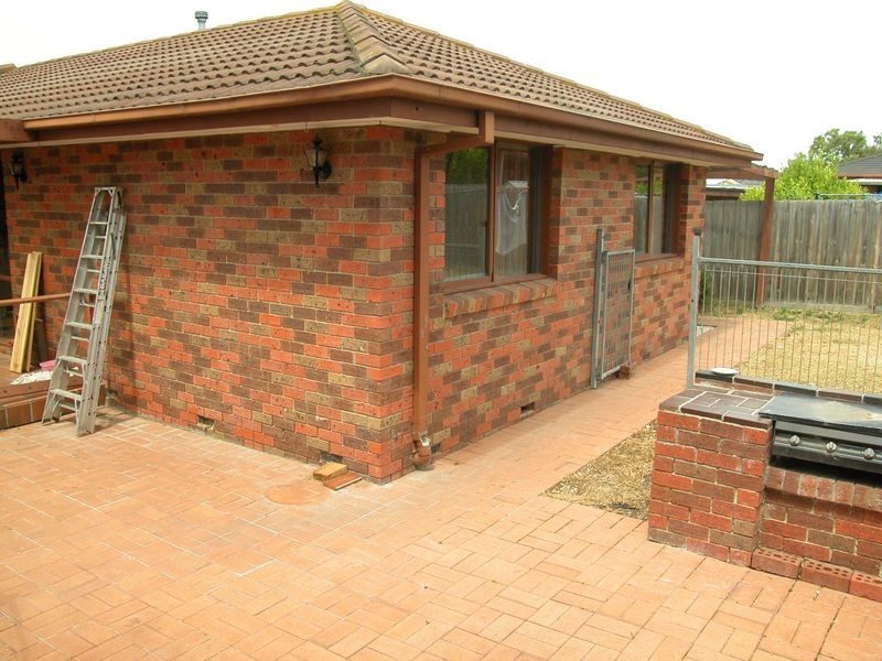 5 Karen Court, Mill Park VIC 3082