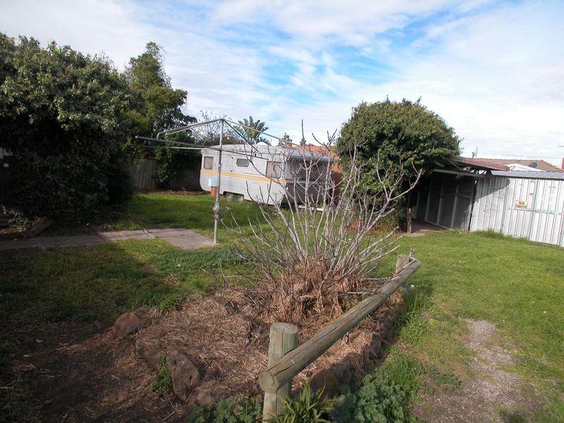 27 Horton Street, Reservoir VIC 3073