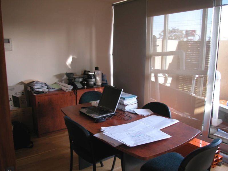 2/136 – 144 Bell Street, Coburg VIC 3058