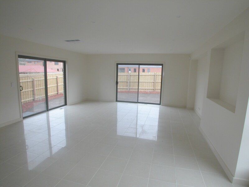 191 The Lakes Boulevard, South Morang VIC 3752