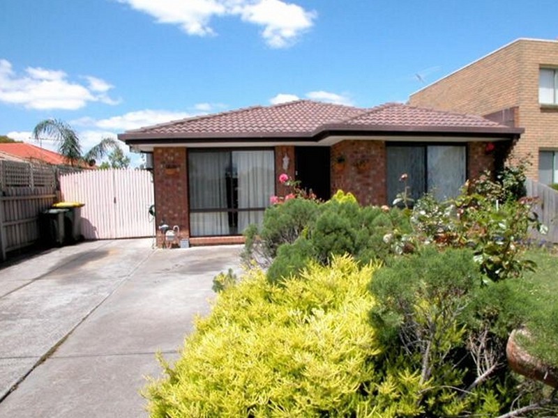 14 Border Drive, Mill Park VIC 3082