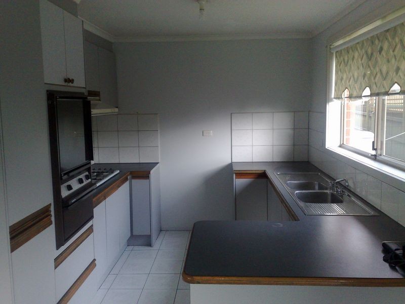 1/20 Turtur Close, Mill Park VIC 3082