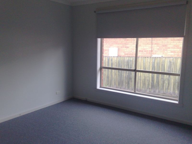 1/20 Turtur Close, Mill Park VIC 3082