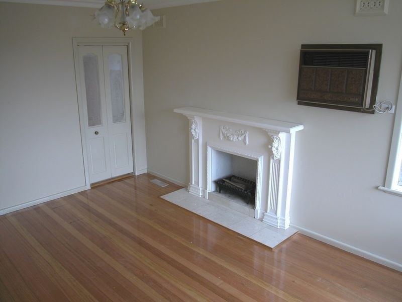 50 Kingsway Drive, Lalor VIC 3075