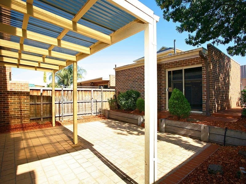 9 Oakden Drive, Bundoora VIC 3083