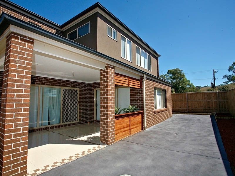 17 Sargood Drive, South Morang VIC 3752