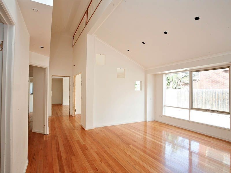 217 Childs Road, Mill Park VIC 3082