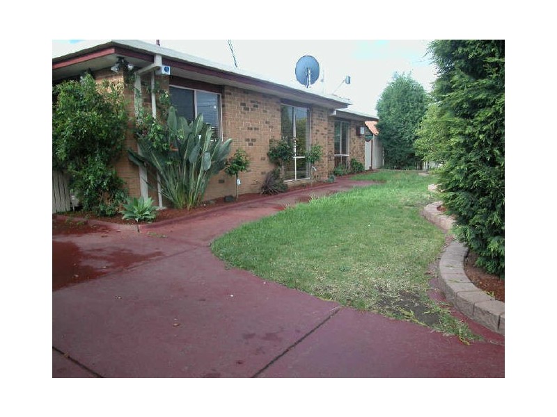 20 Pommell Crescent, Epping VIC 3076