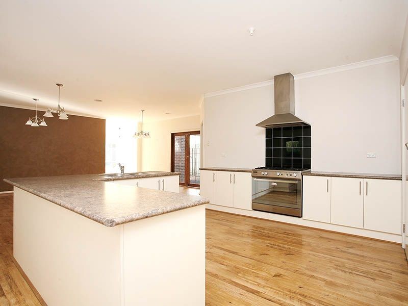 15 Beale Street, Mernda VIC 3754