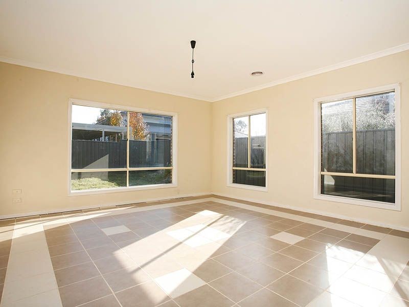 15 Beale Street, Mernda VIC 3754