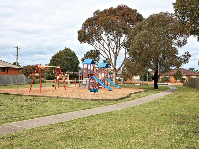 14 Oulton Street, Fawkner VIC 3060