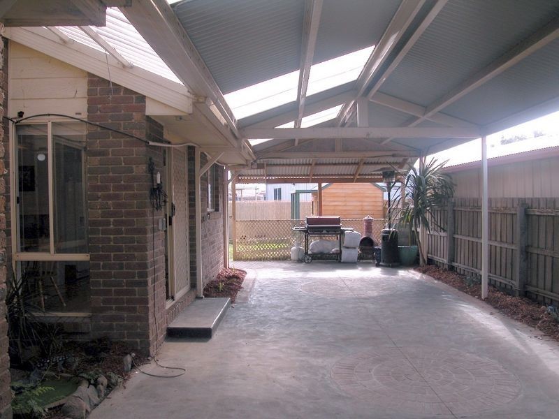 14 Brayford Nook, Craigieburn VIC 3064