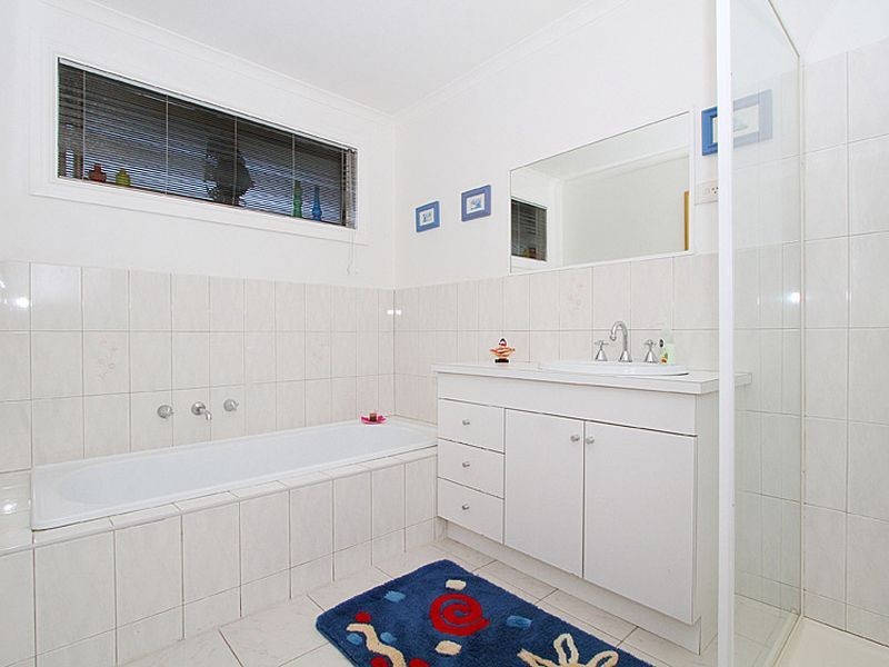 78 Grenda Drive, Mill Park VIC 3082