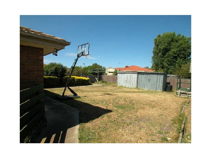 117 Roycroft Avenue, Mill Park VIC 3082