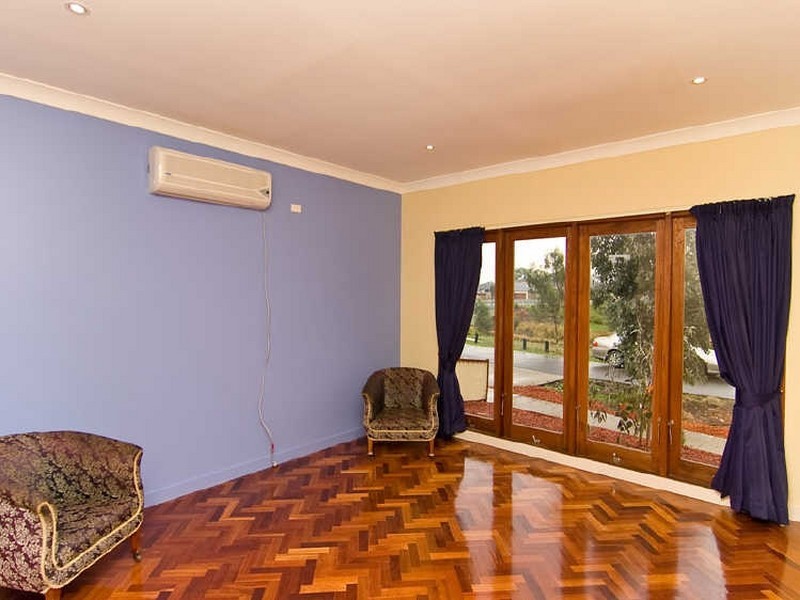 10 Billabong Circuit, Epping VIC 3076