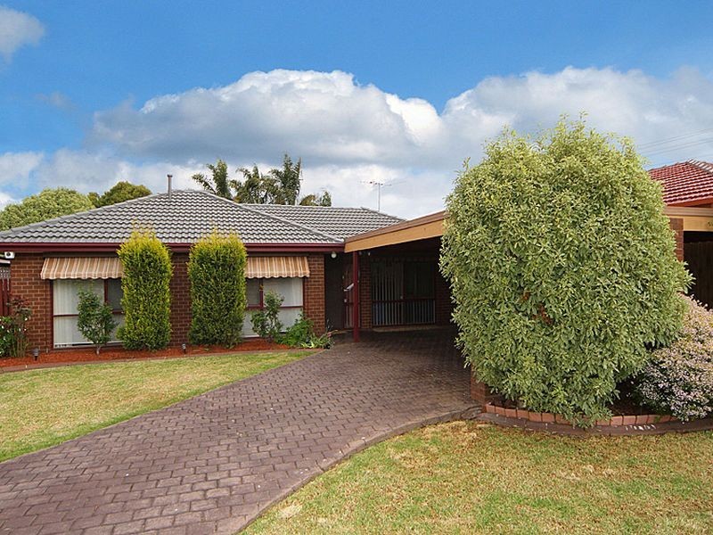 3 Bromwich Court, Mill Park VIC 3082