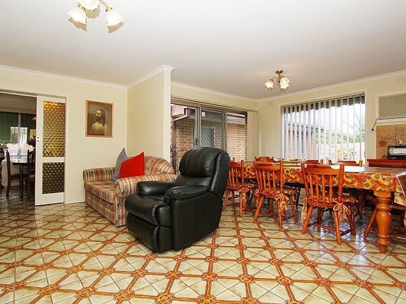 65 McKimmies Road, Lalor VIC 3075
