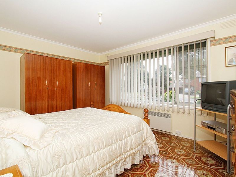 65 McKimmies Road, Lalor VIC 3075