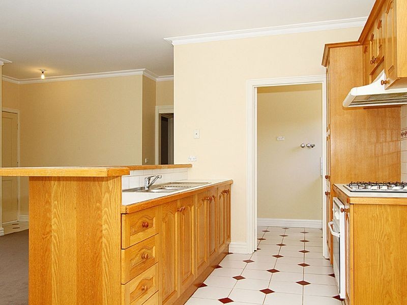 3/6 Clement Court, Mill Park VIC 3082