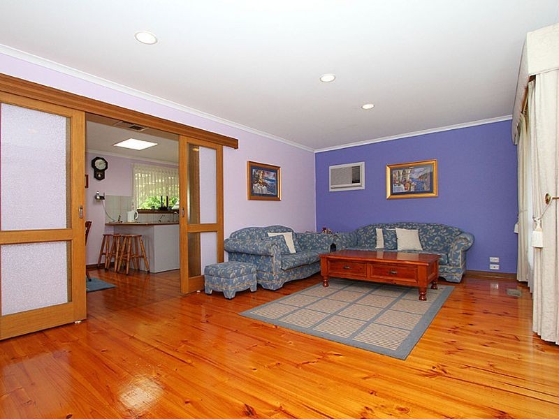 2 Von Nida Court, Mill Park VIC 3082