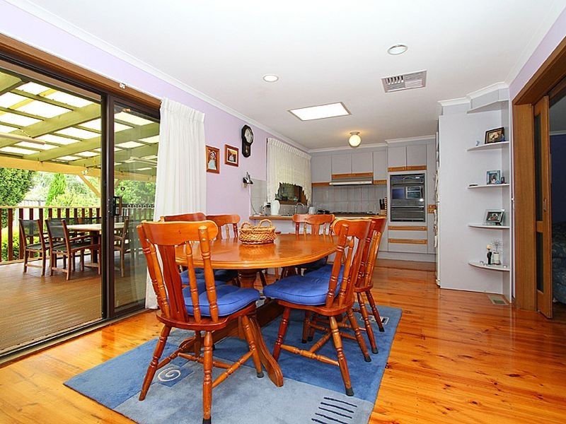 2 Von Nida Court, Mill Park VIC 3082