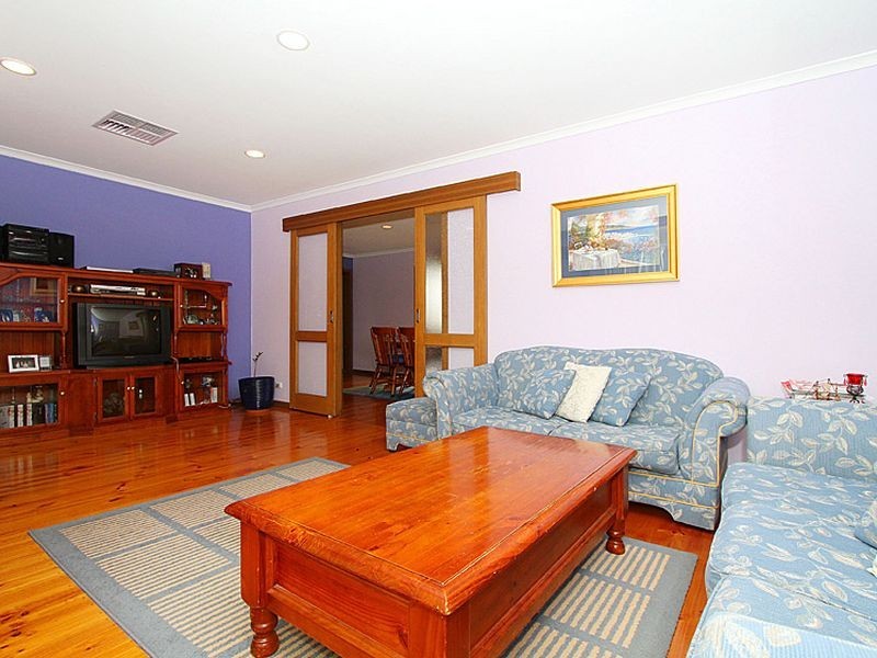 2 Von Nida Court, Mill Park VIC 3082