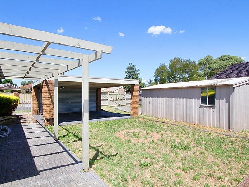 46 McLaughlin Crescent, Mill Park VIC 3082