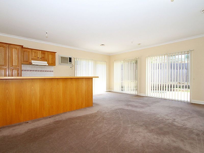 3/6 Clement Court, Mill Park VIC 3082