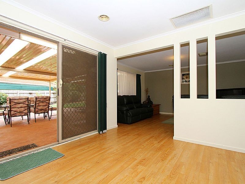 12 Marsden Court, Mill Park VIC 3082