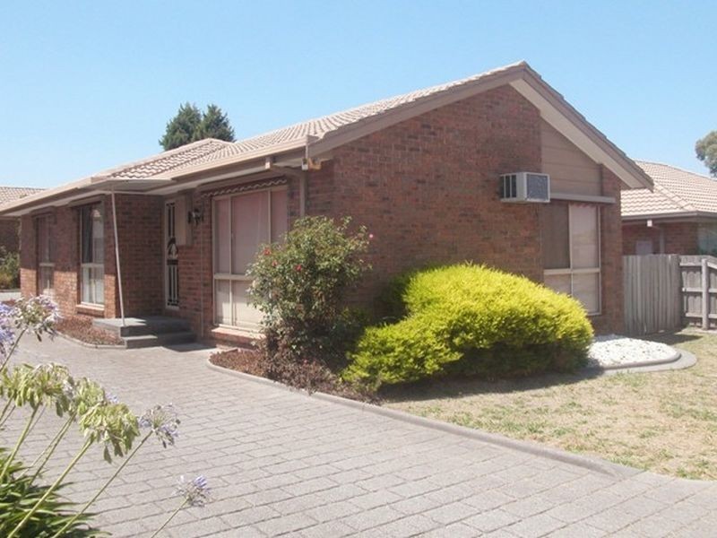 1/30 Appletree Drive, Mill Park VIC 3082