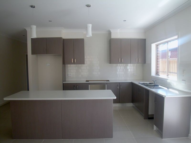 27 Wallaroo Street, Doreen VIC 3754