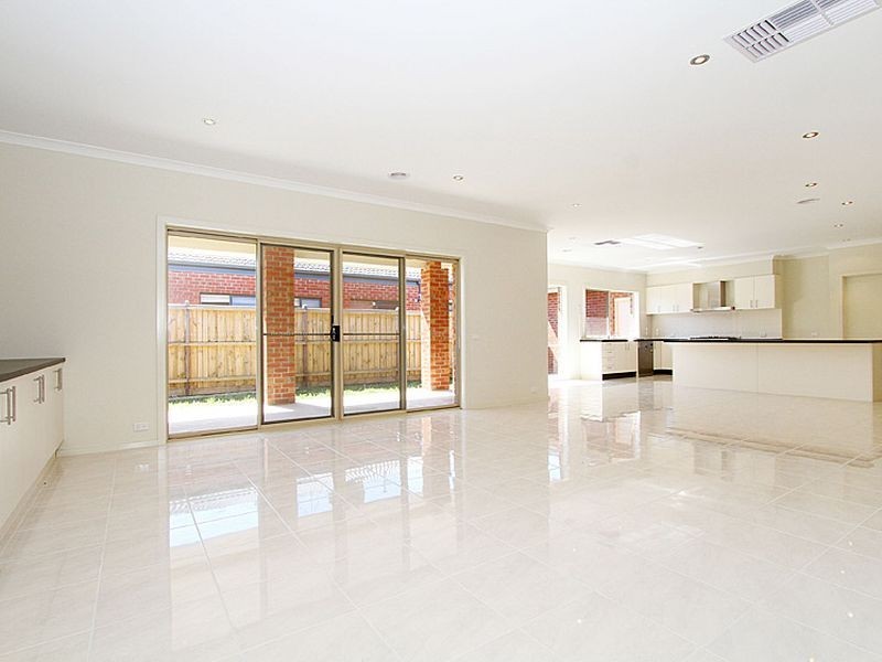 45 Suncroft Drive, Lalor VIC 3075