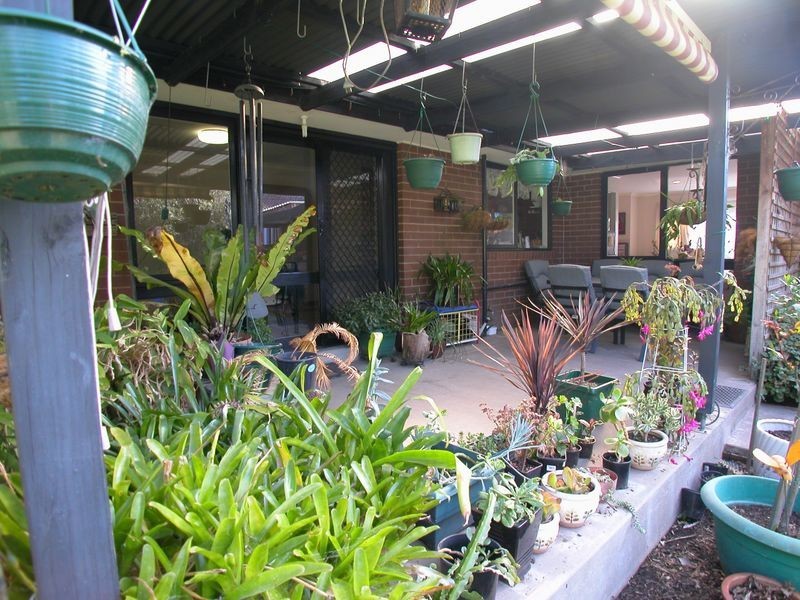 4 Fraser Close, Mill Park VIC 3082