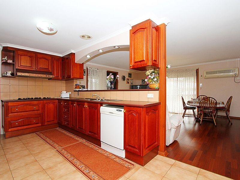2 Clement Court, Mill Park VIC 3082