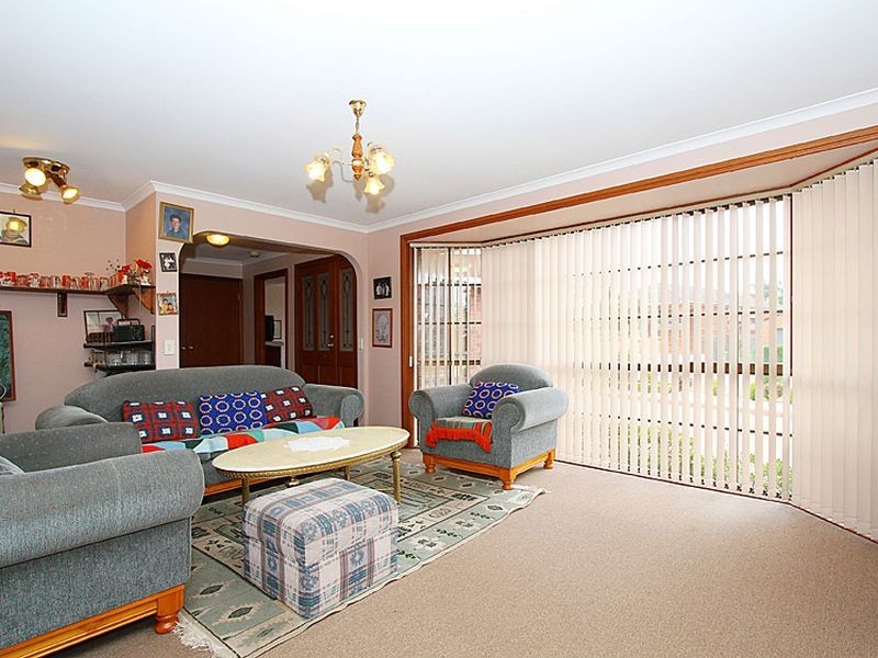 2 Clement Court, Mill Park VIC 3082