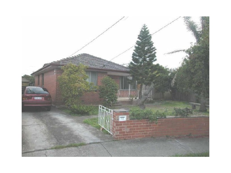 13 Helpman Crescent, Epping VIC 3076