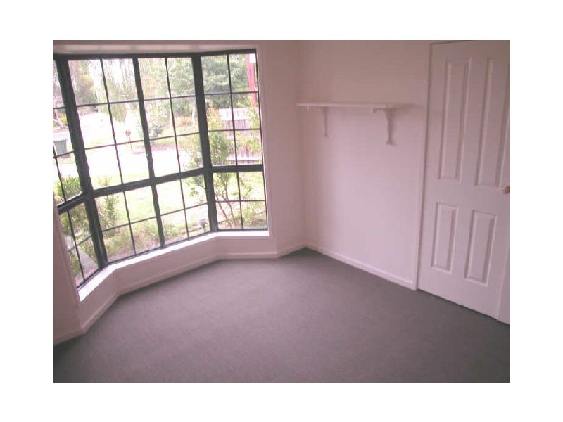 3 Nunn Close, Mill Park VIC 3082