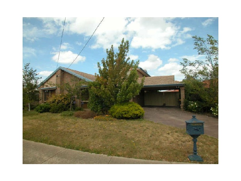 20 Horseshoe Crescent, Epping VIC 3076