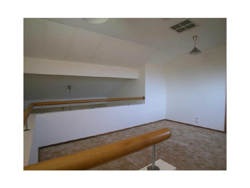 20 Horseshoe Crescent, Epping VIC 3076