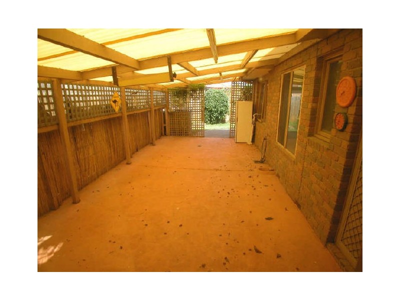 20 Horseshoe Crescent, Epping VIC 3076