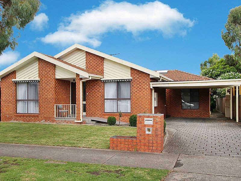 89 Moorehead Drive, Mill Park VIC 3082