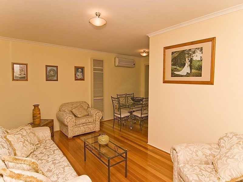 13 Marsden Court, Mill Park VIC 3082