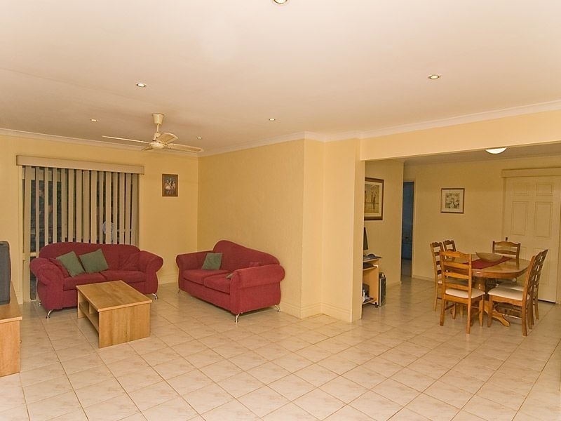 13 Marsden Court, Mill Park VIC 3082