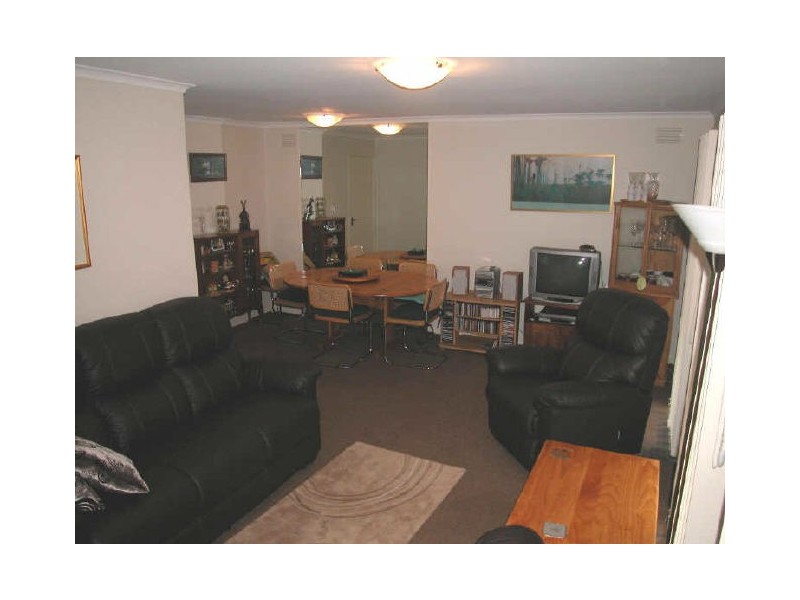 9 Higgs Avenue, Mill Park VIC 3082