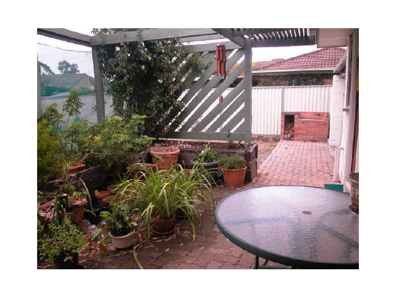 9 Higgs Avenue, Mill Park VIC 3082