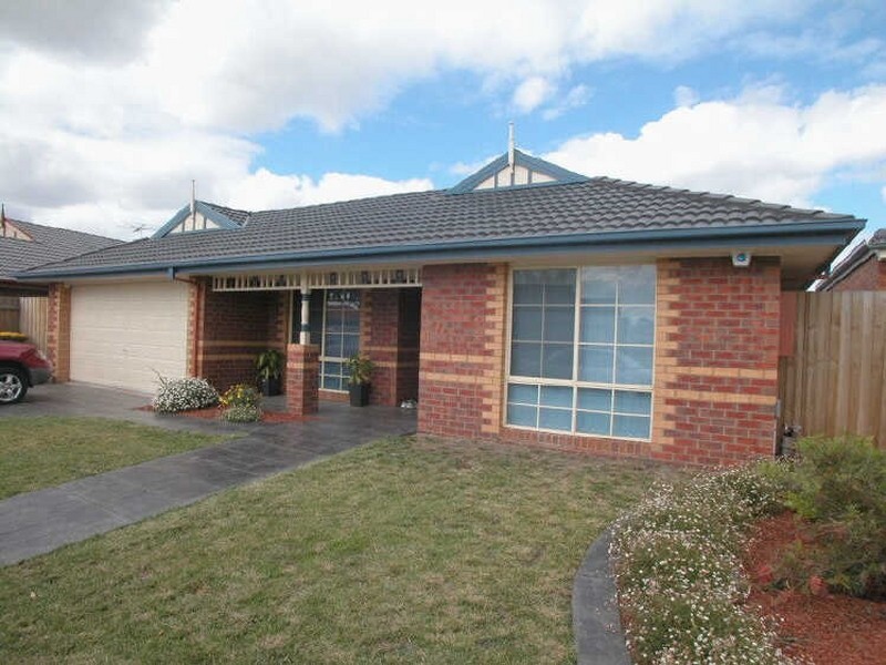 19 Parkside View, South Morang VIC 3752