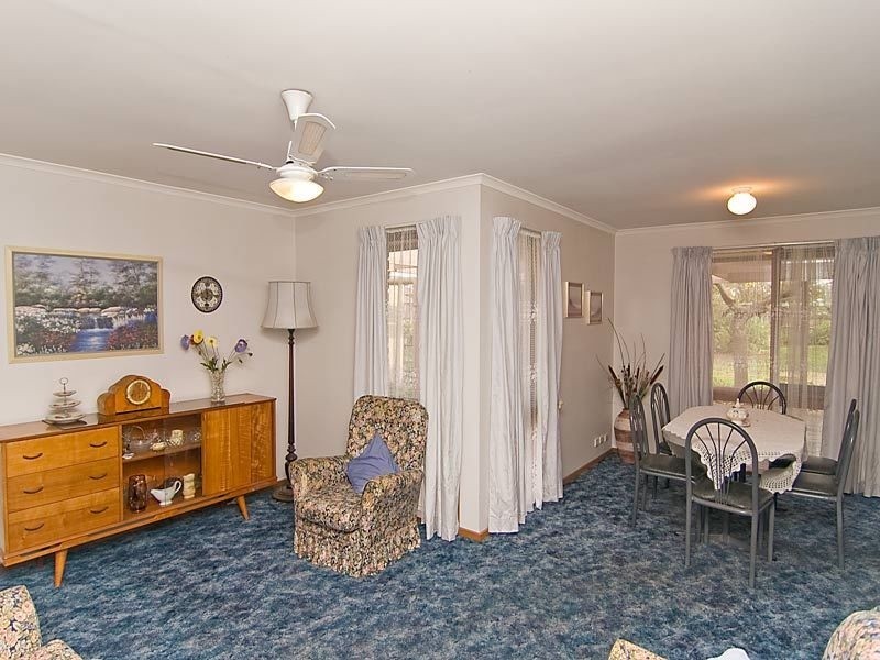 7 Canary Court, Mill Park VIC 3082